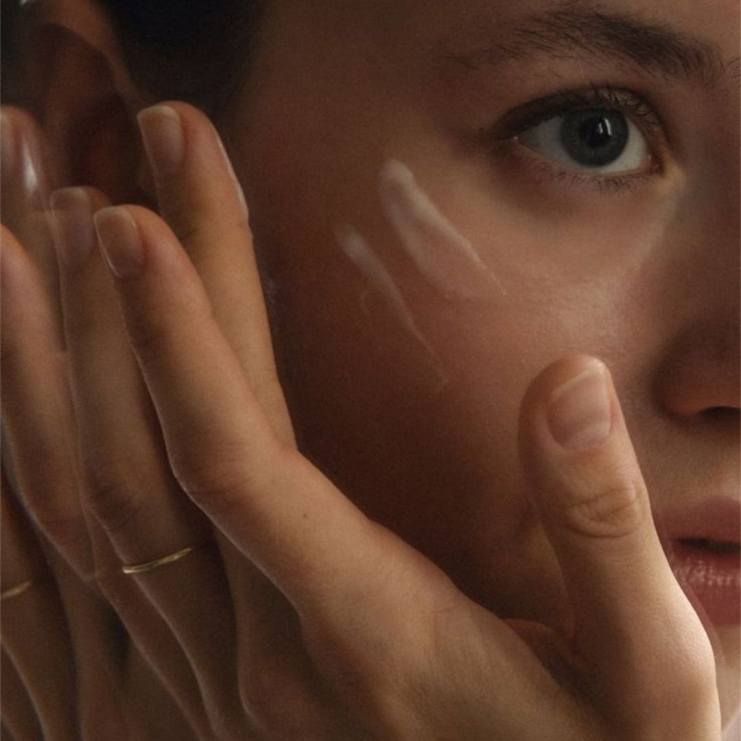 Repairs Skin Barrier